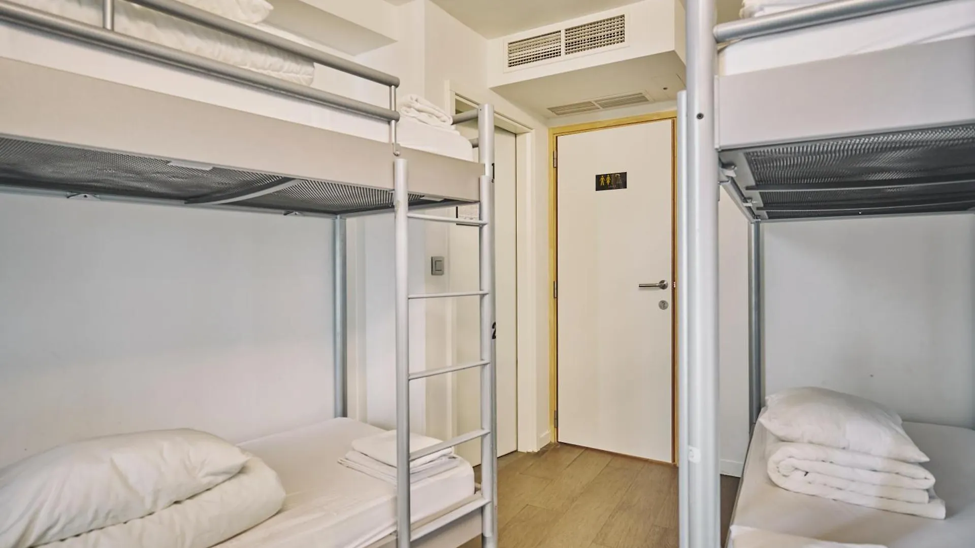 The Classic By 2Go4 Grand Place Brussels Belgium